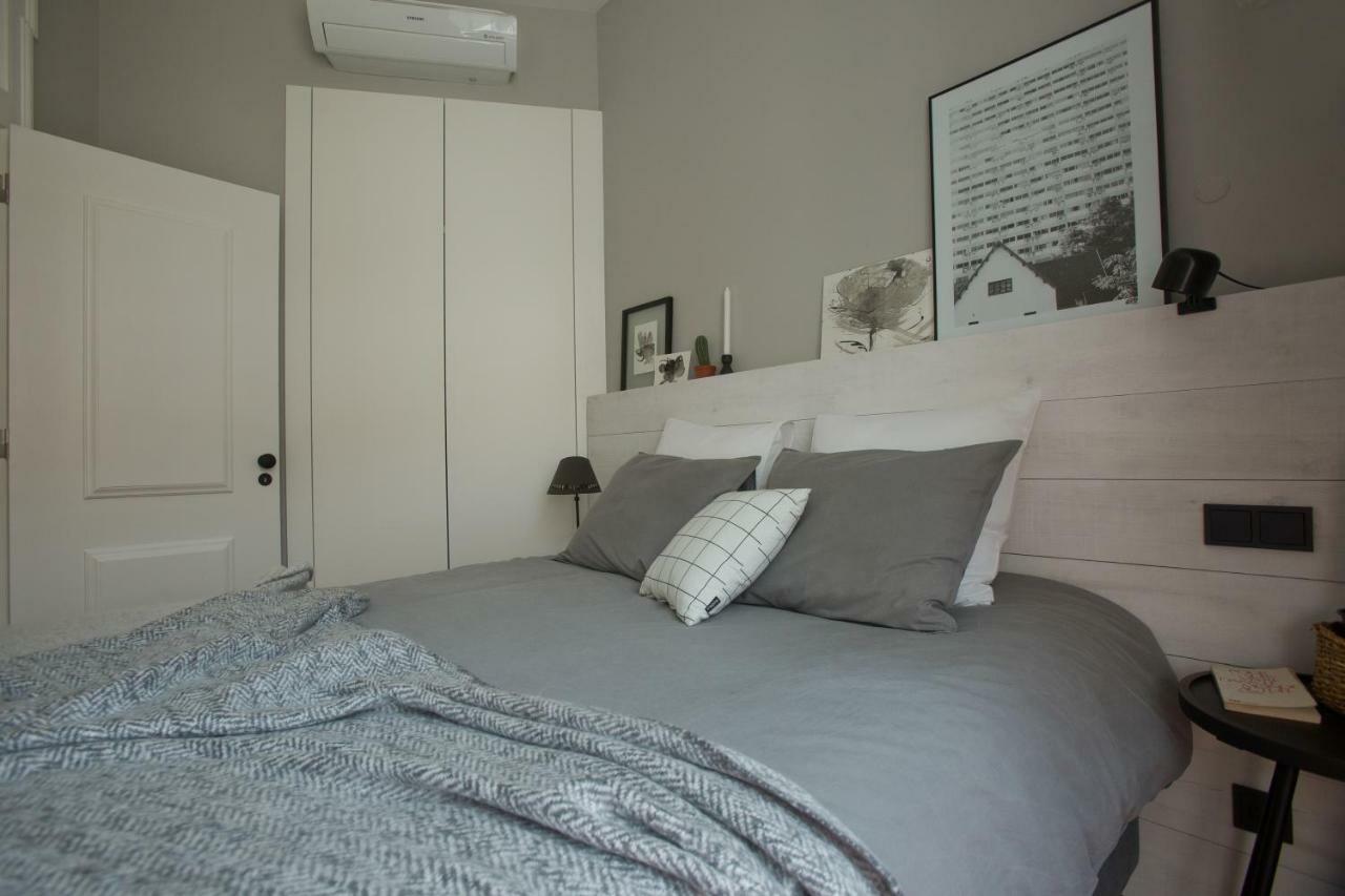 Urban Chic Alfama: Renovated 19th Century Flat Apartment Lisbon Exterior photo